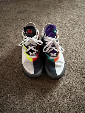 Nike Men's Multicolor Basketball Sneakers